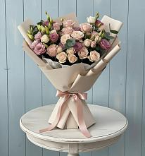 Букет цветов из:  Розы и Лизиантусы в Поселок имени Тельмана