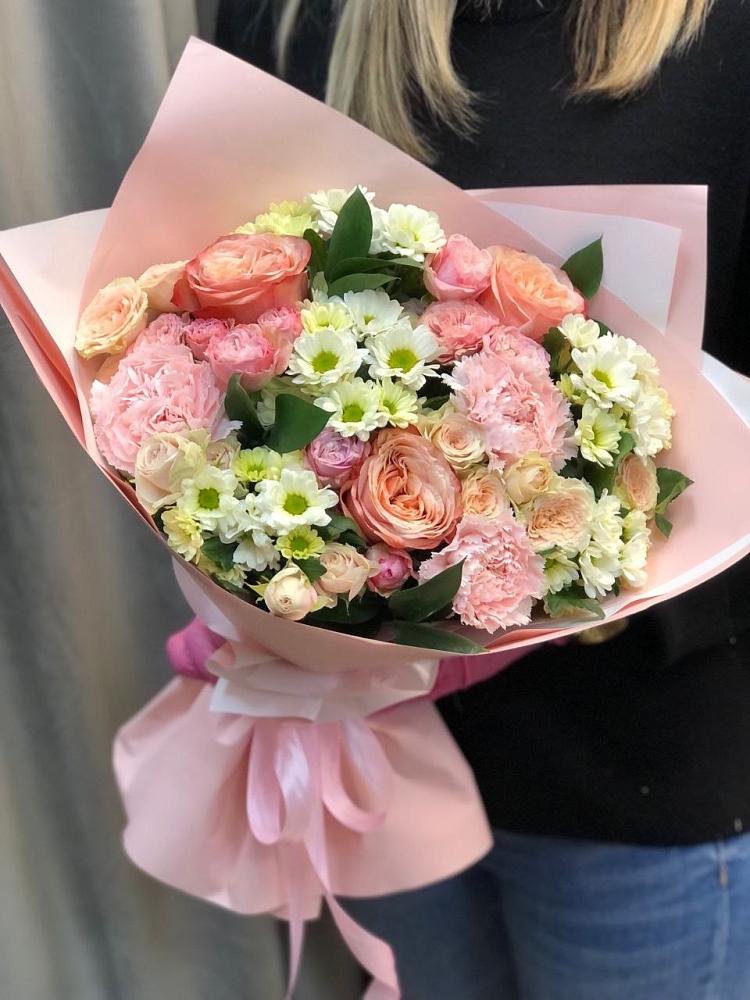 Букет цветов из: Гвоздики, Розы и Хризантемы в Поселок имени Тельмана