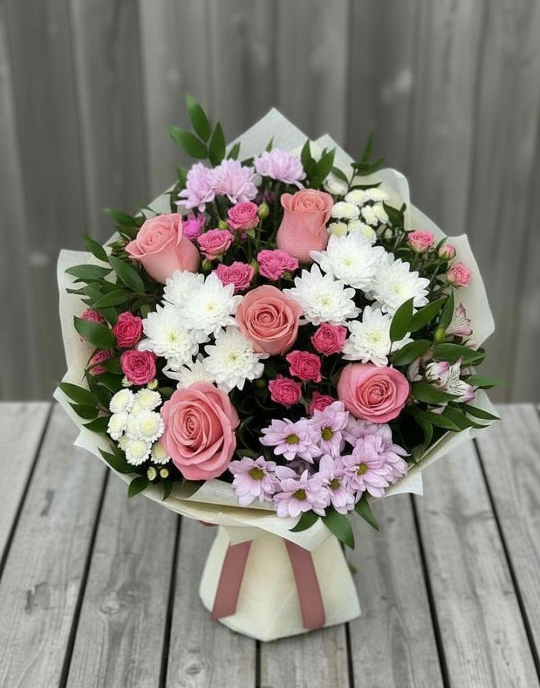 Букет цветов из: Альстромерии, Гвоздики, Розы и Хризантемы в Поселок имени Тельмана