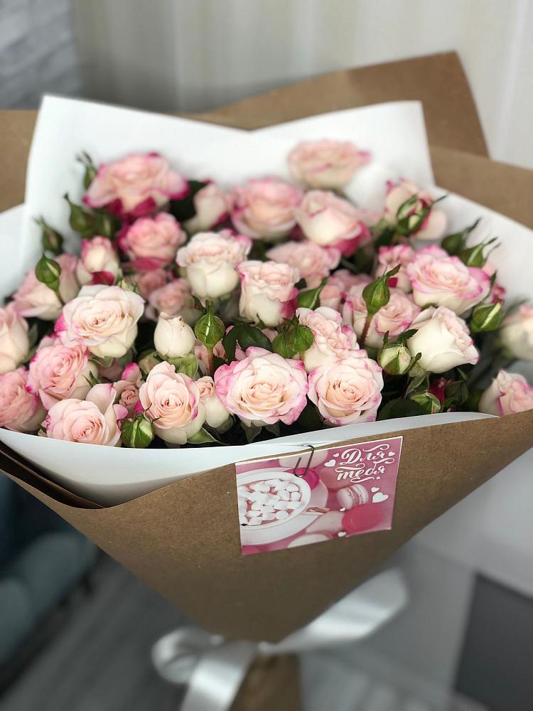 Букет цветов из: Розы в Поселок имени Тельмана