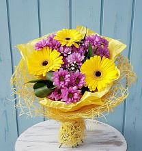 Букет цветов из:  Хризантемы и Герберы в Поселок имени Тельмана