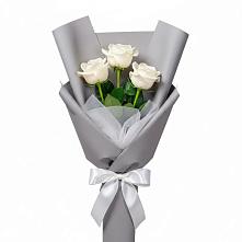 Букет 3 белые розы #REPLACE_PRED# Поселок имени Тельмана