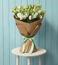 Букет цветов из:  Лизиантусы в Поселок имени Тельмана