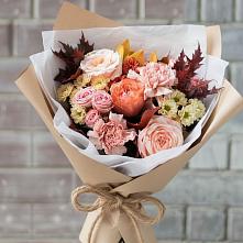 Букет цветов из:  Гвоздики, Хризантемы и Розы в Поселок имени Тельмана