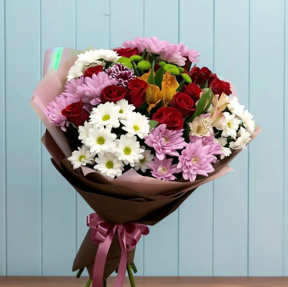 Букет цветов из: Розы, Хризантемы и Альстромерии в Поселок имени Тельмана