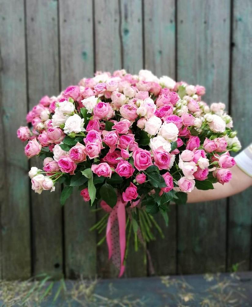 Букет Розовые кустовые розы Натали и Лав Лидия в Поселок имени Тельмана