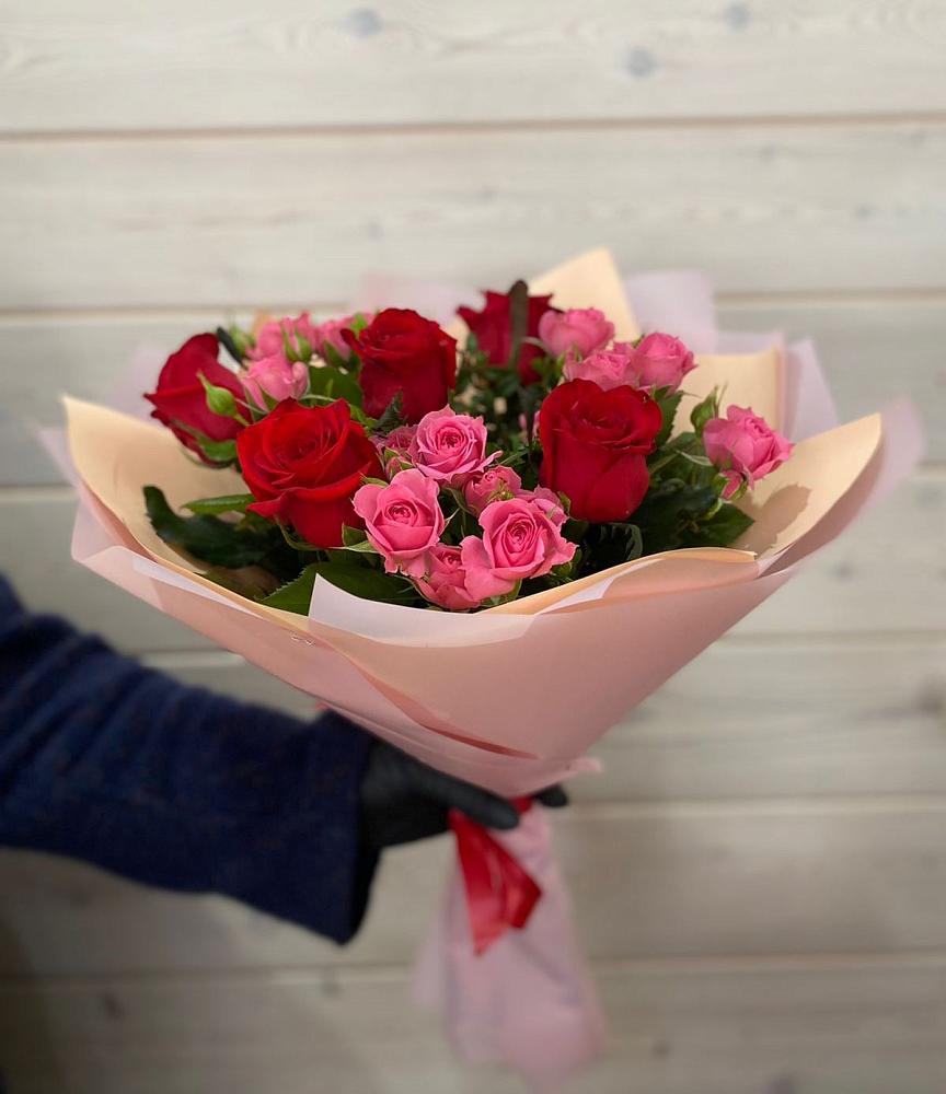 Букет цветов из: Розы в Поселок имени Тельмана