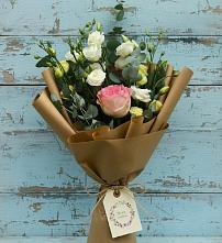 Букет цветов из:  Розы и Лизиантусы в Поселок имени Тельмана