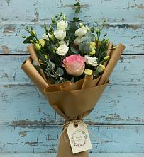 Букет цветов из:  Розы и Лизиантусы в Поселок имени Тельмана